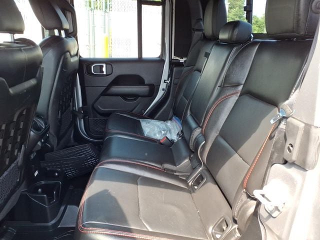 Used 2020 Jeep Gladiator Rubicon AWD/4WD image 17