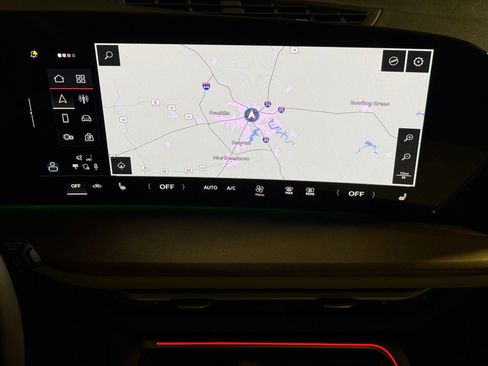 Certified 2025 Audi Q5 Premium w/ Convenience Package image 24