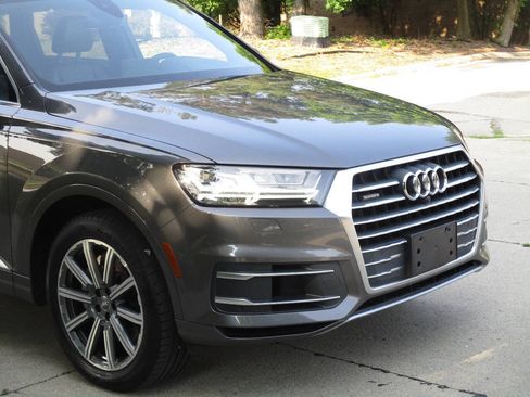 Used 2018 Audi Q7 3.0T Prestige w/ Prestige Package AWD/4WD image 68