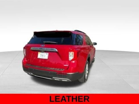 Used 2020 Ford Explorer XLT w/ Equipment Group 202A image 8