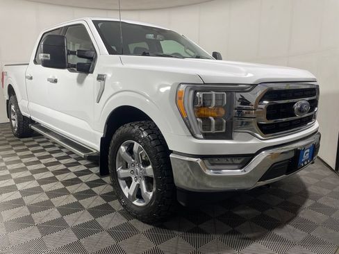 Used 2022 Ford F150 XLT w/ Equipment Group 302A High AWD/4WD image 2