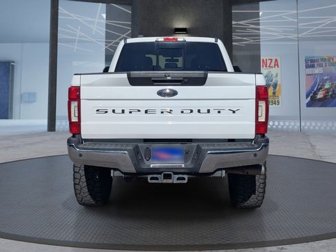 Used 2020 Ford F350 Lariat w/ Lariat Ultimate Package image 5