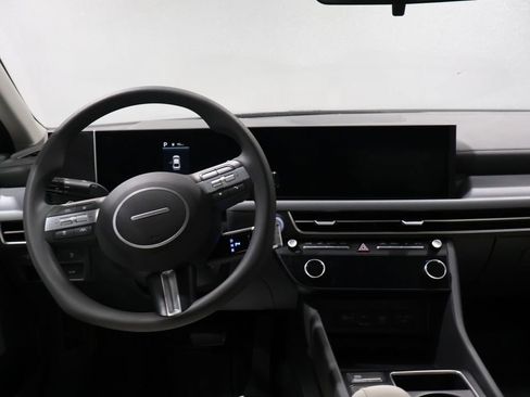 Used 2024 Hyundai Sonata SEL image 17