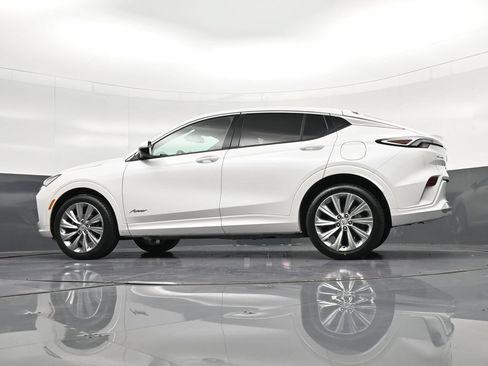 Used 2024 Buick Envista Avenir FWD image 25