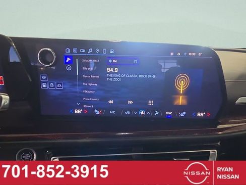 Used 2024 Chevrolet Traverse Z71 w/ Enhanced Driving Package image 29