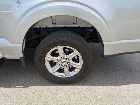 Used 2025 Ford F150 XLT w/ Equipment Group 301A Standard RWD image 21