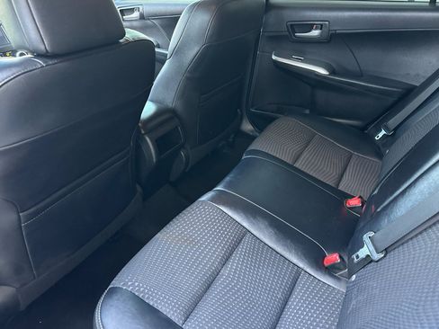 Used 2014 Toyota Camry SE w/ Fleet Convenience Package FWD image 23