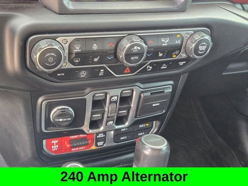 Used 2020 Jeep Gladiator Rubicon image 18