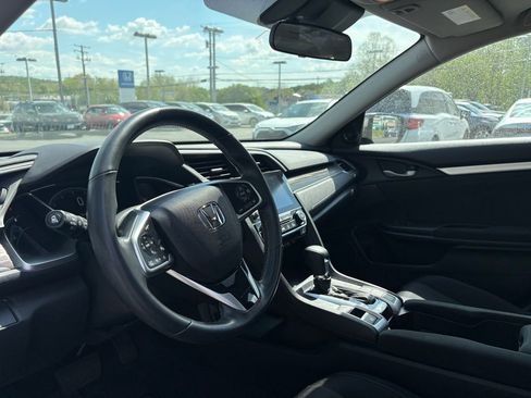 Used 2020 Honda Civic EX image 7
