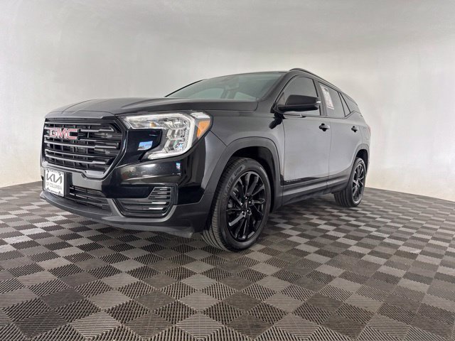 Used 2023 GMC Terrain SLE w/ Driver Convenience Package AWD/4WD image 7