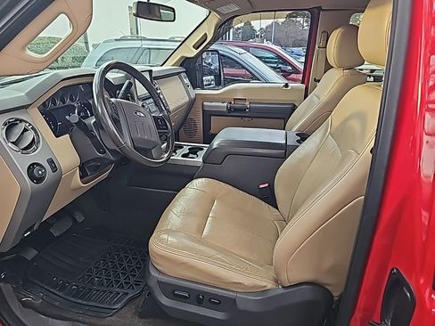 Used 2013 Ford F350 Lariat w/ Chrome Pkg image 8