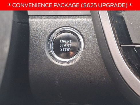Used 2018 Toyota Camry SE w/ Moonroof Package FWD image 24