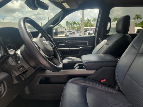Used 2022 RAM 2500 Big Horn w/ Night Edition AWD/4WD image 19