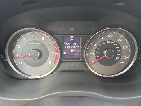 Used 2016 Subaru Forester 2.5i Limited w/ Popular Package #2 AWD/4WD image 17