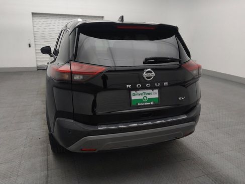 Used 2021 Nissan Rogue SV w/ Premium Package image 6