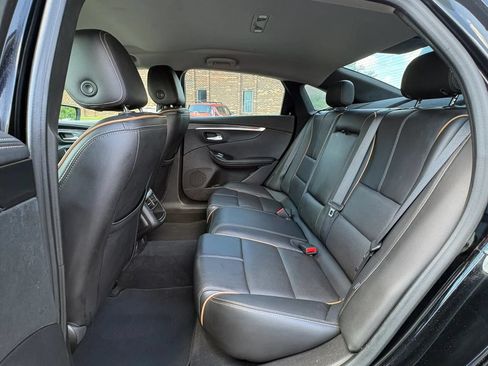 Used 2017 Chevrolet Impala Premier FWD image 29