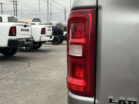 Used 2025 RAM 1500 Laramie image 10