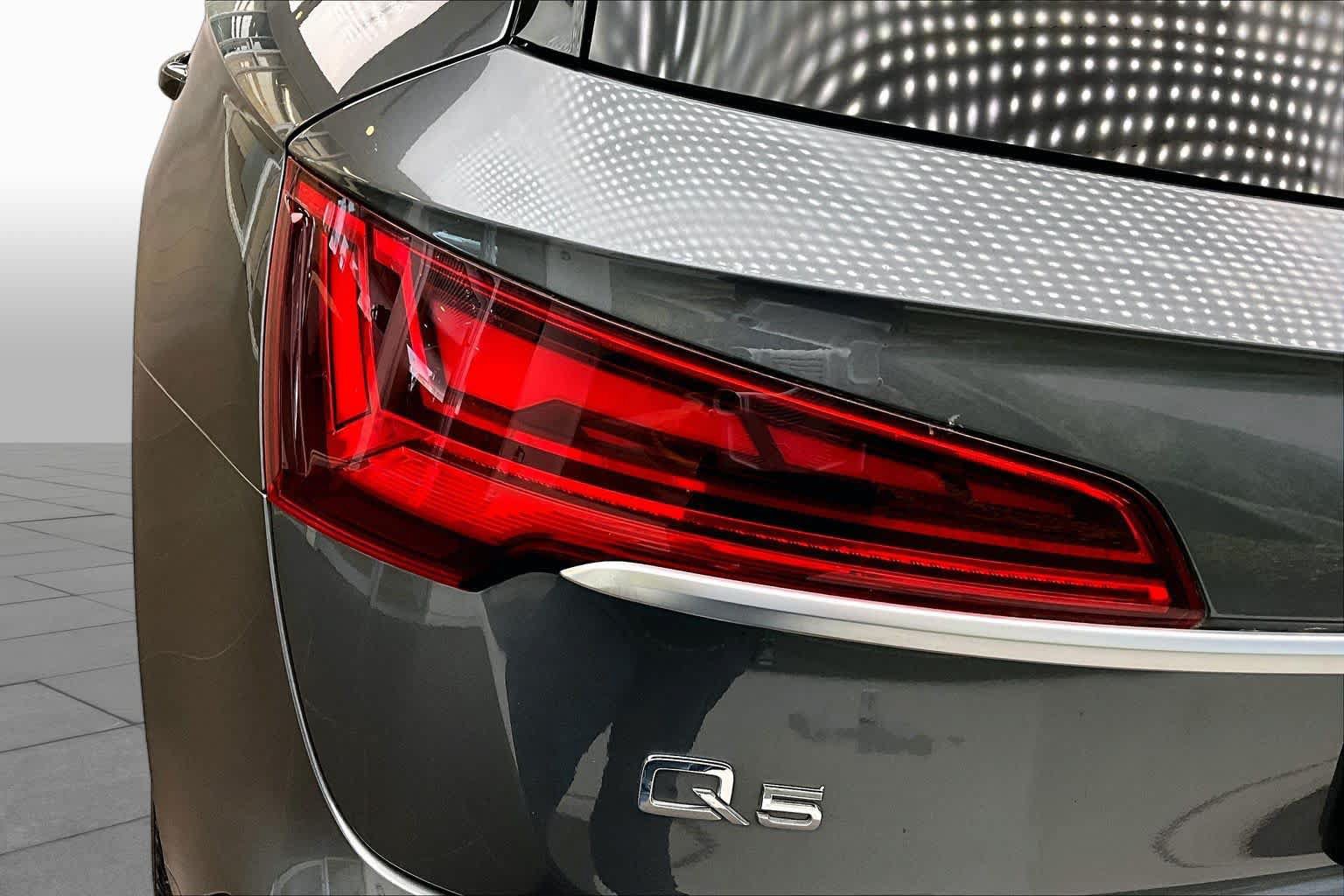 Certified 2024 Audi Q5 2.0T Premium Plus w/ Premium Plus Package AWD/4WD image 27