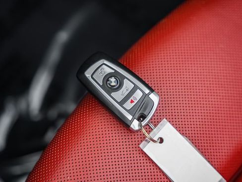 Used 2016 BMW M6 Convertible image 53