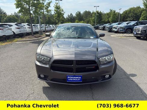 Used 2014 Dodge Charger SXT Plus RWD image 2
