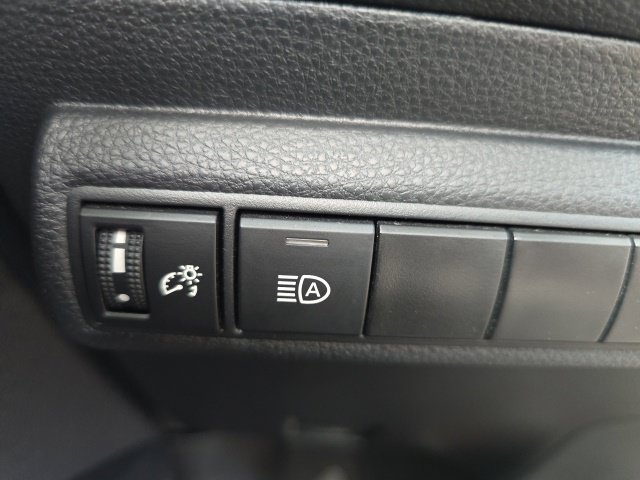 Used 2024 Toyota Corolla LE FWD image 22