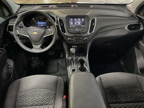Used 2023 Chevrolet Equinox LT FWD image 3
