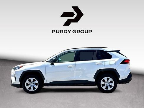Used 2021 Toyota RAV4 LE FWD image 5
