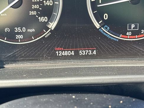 Used 2015 BMW X5 xDrive50i AWD/4WD image 25