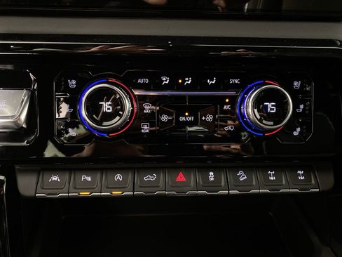 New 2026 GMC Sierra 1500 AT4X image 18