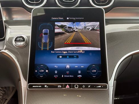 Used 2025 Mercedes-Benz GLC 43 AMG 4MATIC image 21