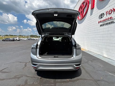 Used 2023 Buick Envision Avenir FWD image 33