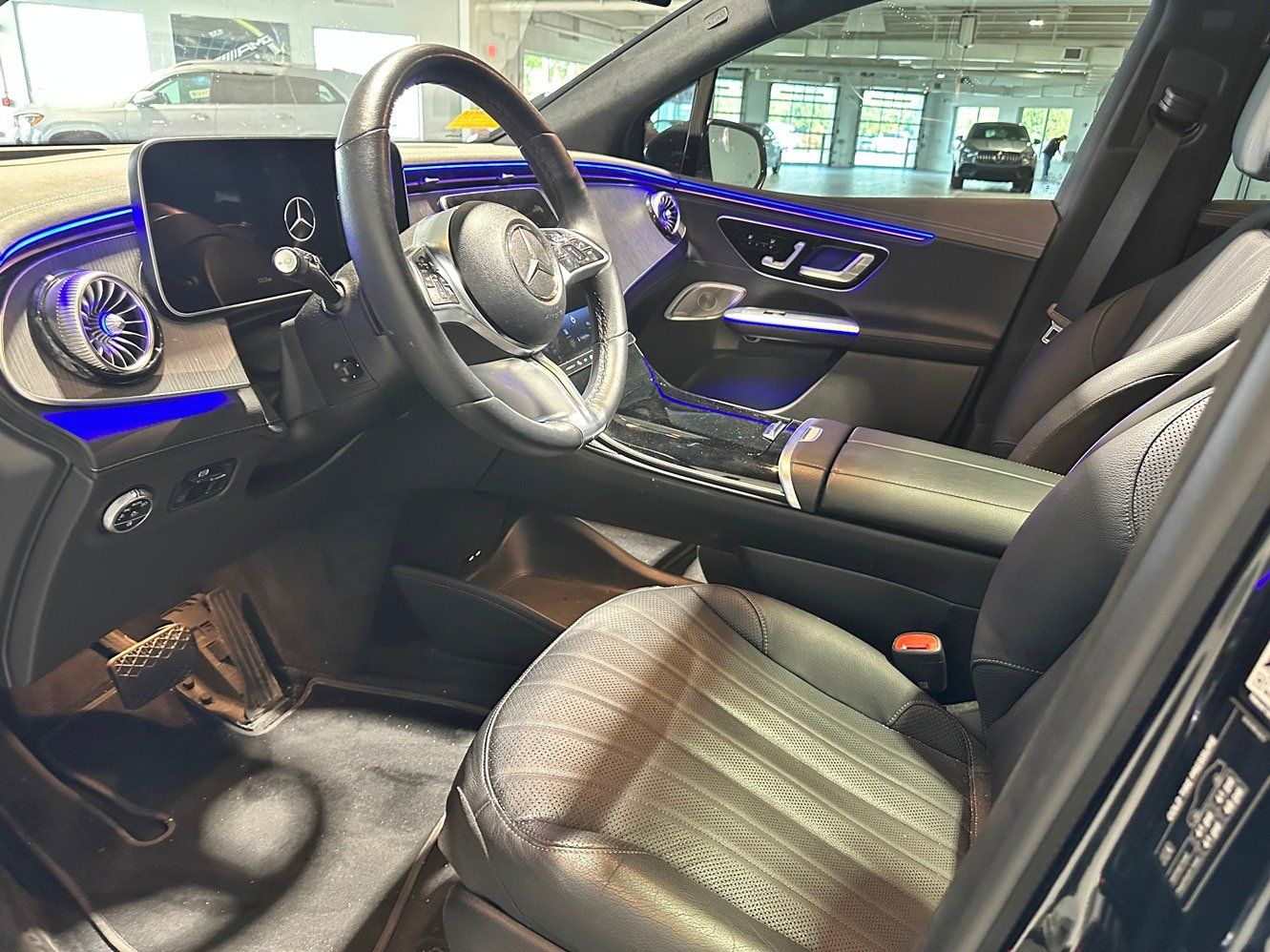 Certified 2023 Mercedes-Benz EQE 350+ 4MATIC SUV w/ Pinnacle Trim Package image 7