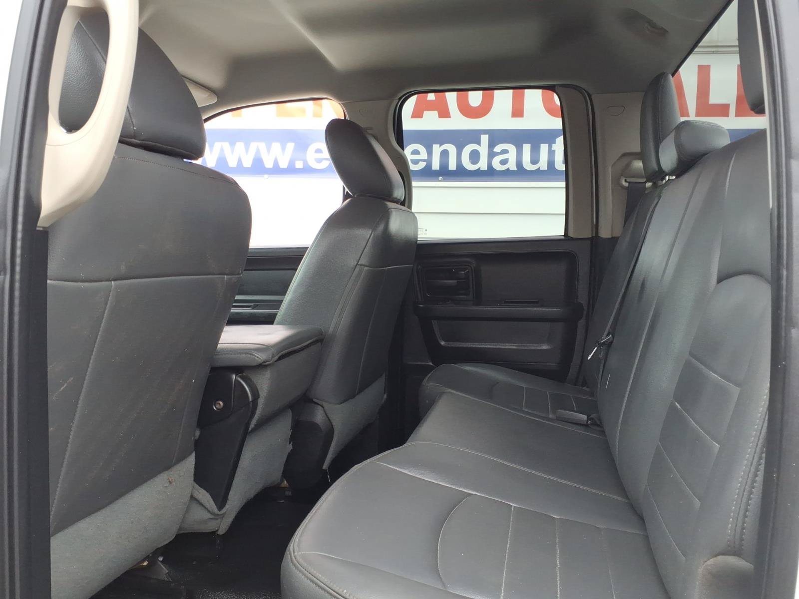 Used 2017 RAM 1500 Tradesman RWD image 7