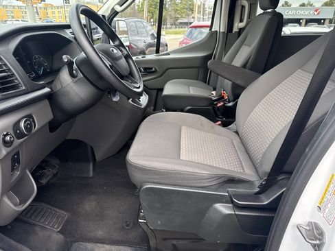 Used 2024 Ford Transit 350 XLT image 10