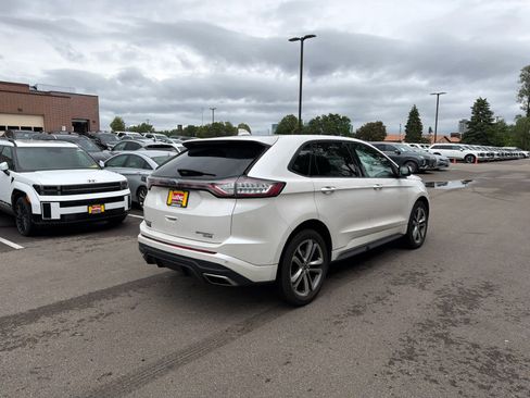 Used 2018 Ford Edge Sport w/ Equipment Group 401A AWD/4WD image 2