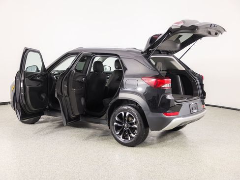 Used 2021 Chevrolet TrailBlazer LT image 13