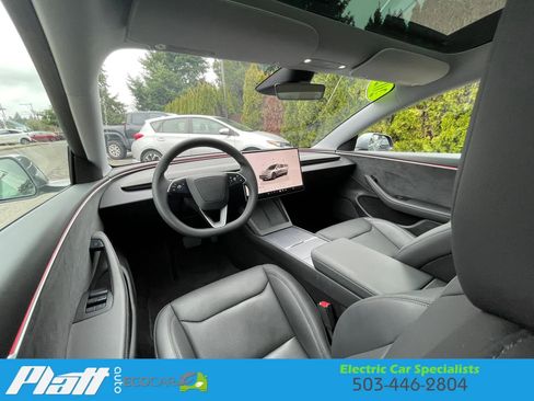 Used 2025 Tesla Model 3 Long Range image 41