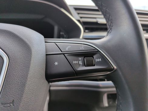 Used 2022 Audi Q3 2.0T Premium w/ Convenience Package image 24