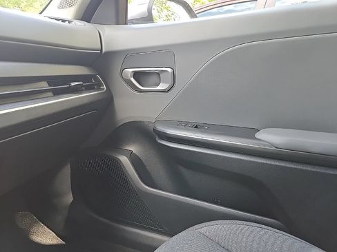 Certified 2025 Kia K4 FWD image 25