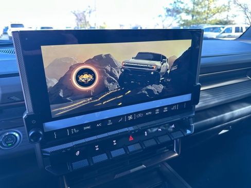 New 2025 GMC Hummer EV 2X w/ Extreme Off-Road Package image 6