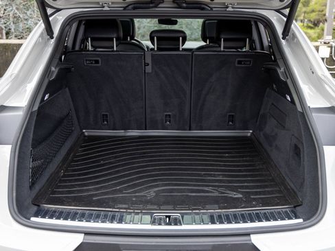 Certified 2025 Porsche Cayenne S image 46