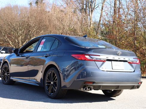 New 2026 Toyota Camry SE image 4