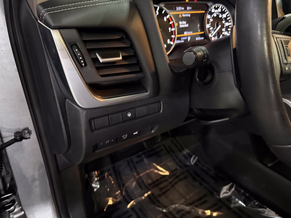 Certified 2023 Nissan Rogue SV w/ SV Premium B Package FWD image 11
