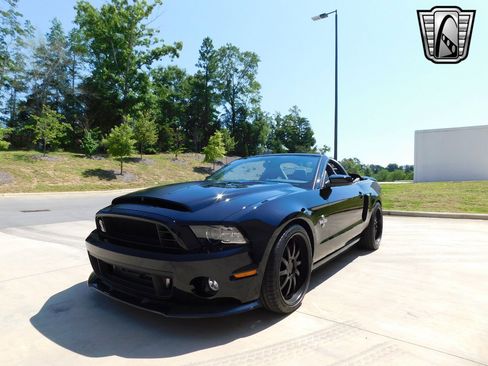 Used 2014 Ford Mustang Shelby GT500 w/ Equipment Group 821A image 4