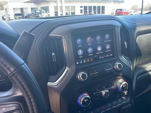 Used 2023 GMC Sierra 2500 Denali w/ Denali Ultimate Package image 14