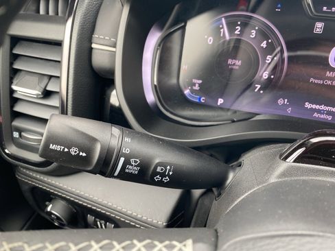 New 2025 RAM 1500 Limited image 20