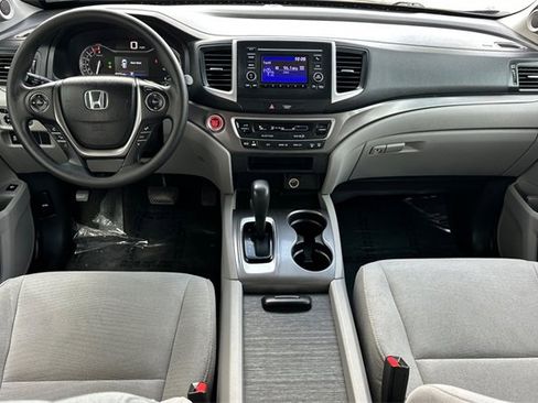 Certified 2018 Honda Pilot LX image 14