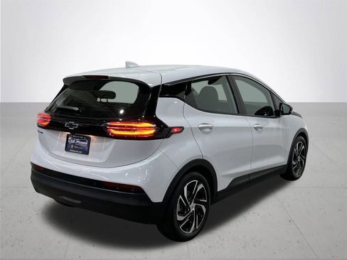 Used 2023 Chevrolet Bolt LT image 10