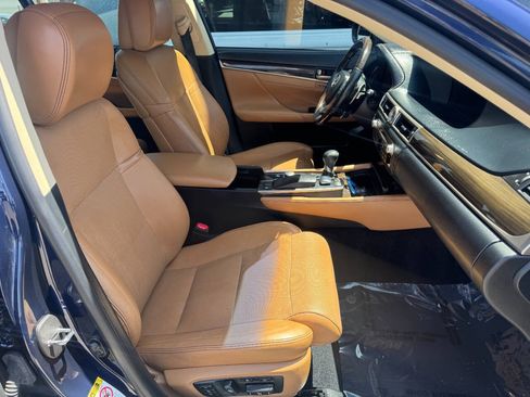 Used 2013 Lexus GS 350 w/ Luxury Pkg RWD image 12