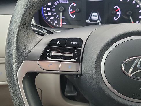 Used 2023 Hyundai Tucson SEL image 17